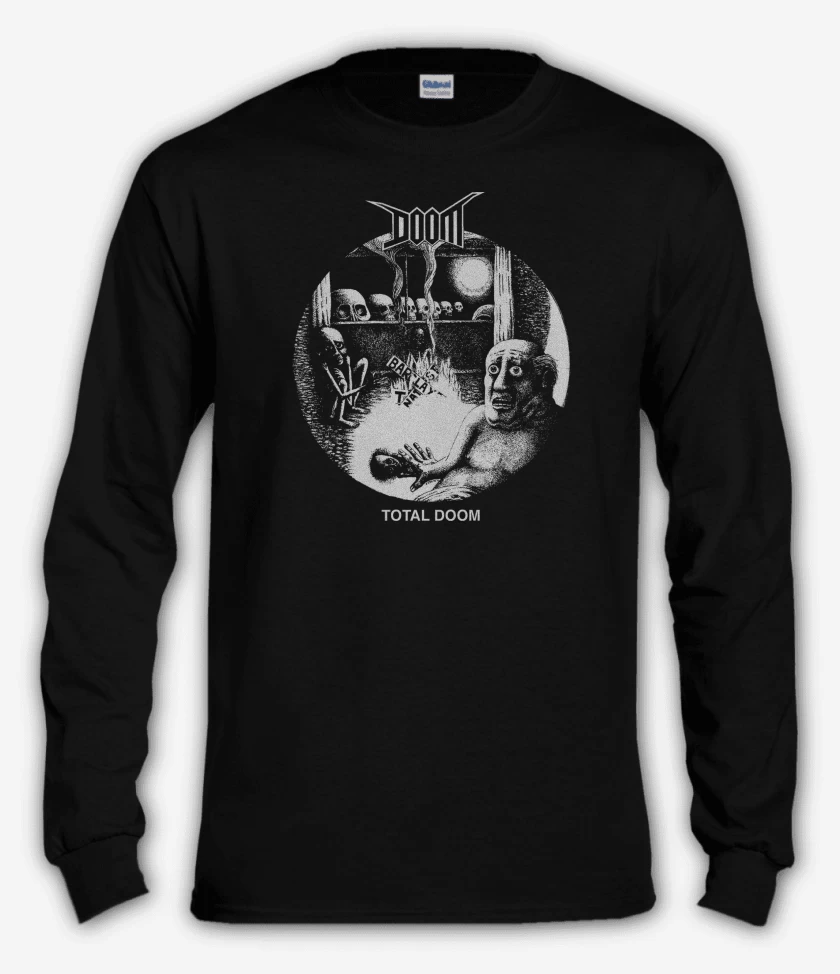 Polera manga larga Negro de Doom Total Doom