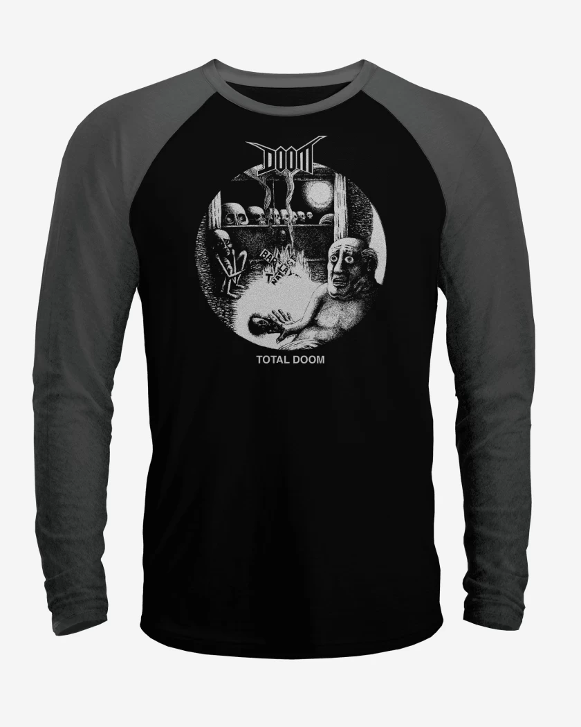 Polera Raglan Doom Total Doom