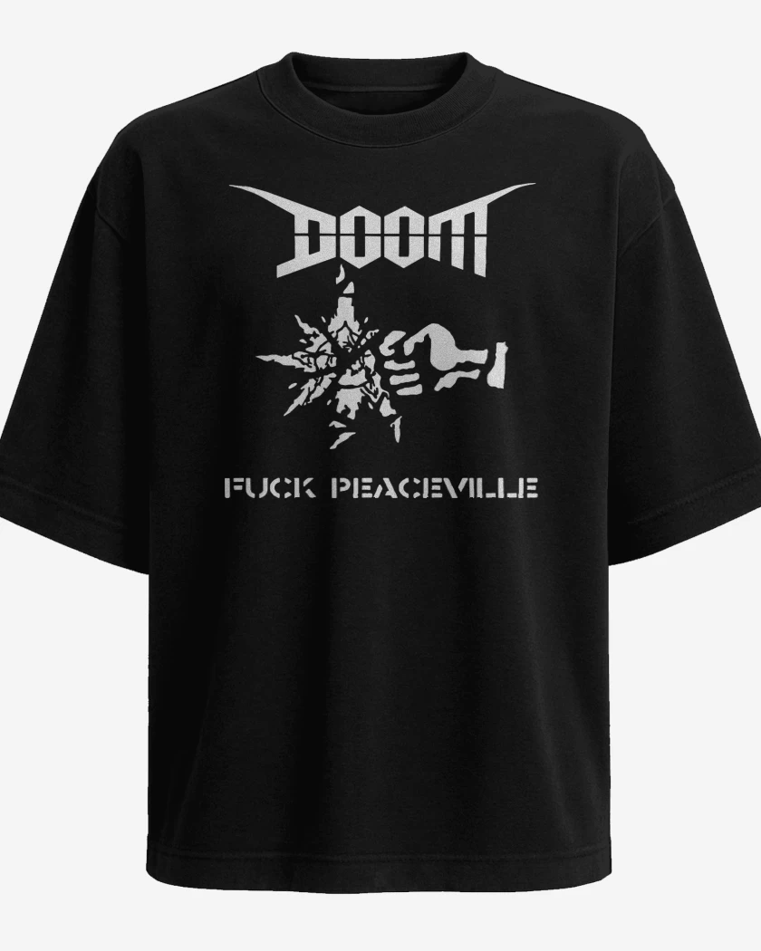 Polera Oversize Negro de Doom Fuck Peaceville