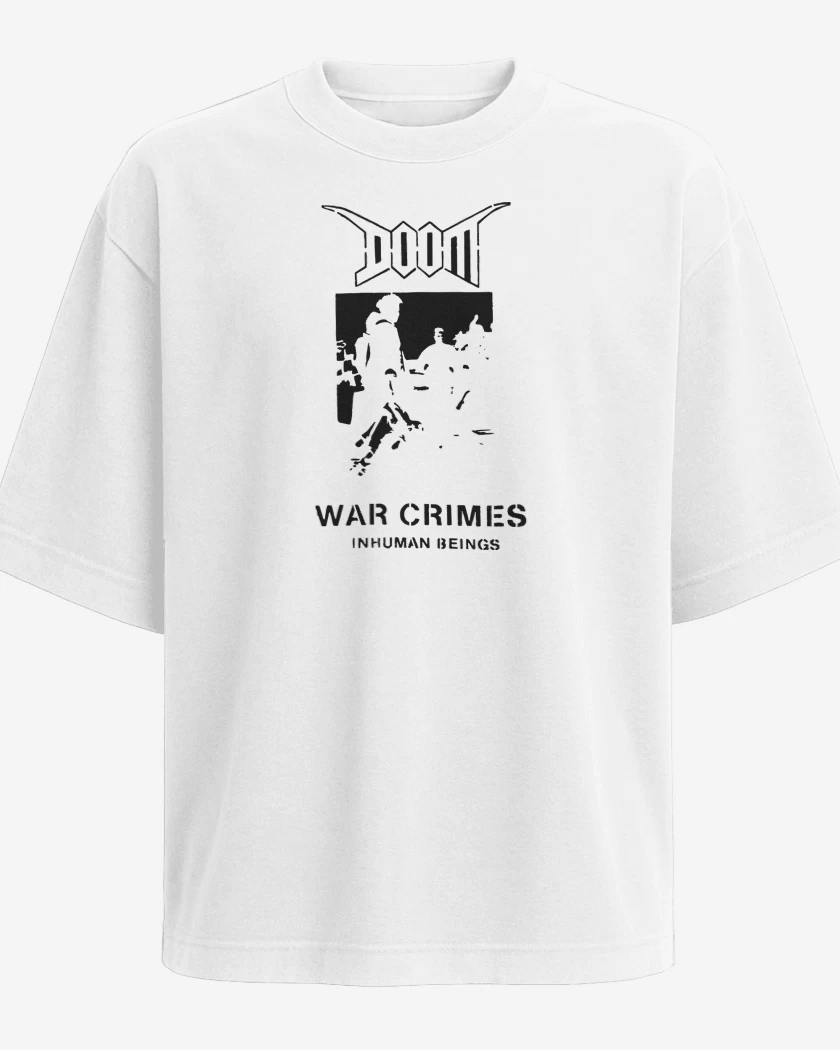 Polera Oversize Blanco de Doom War Crimes N