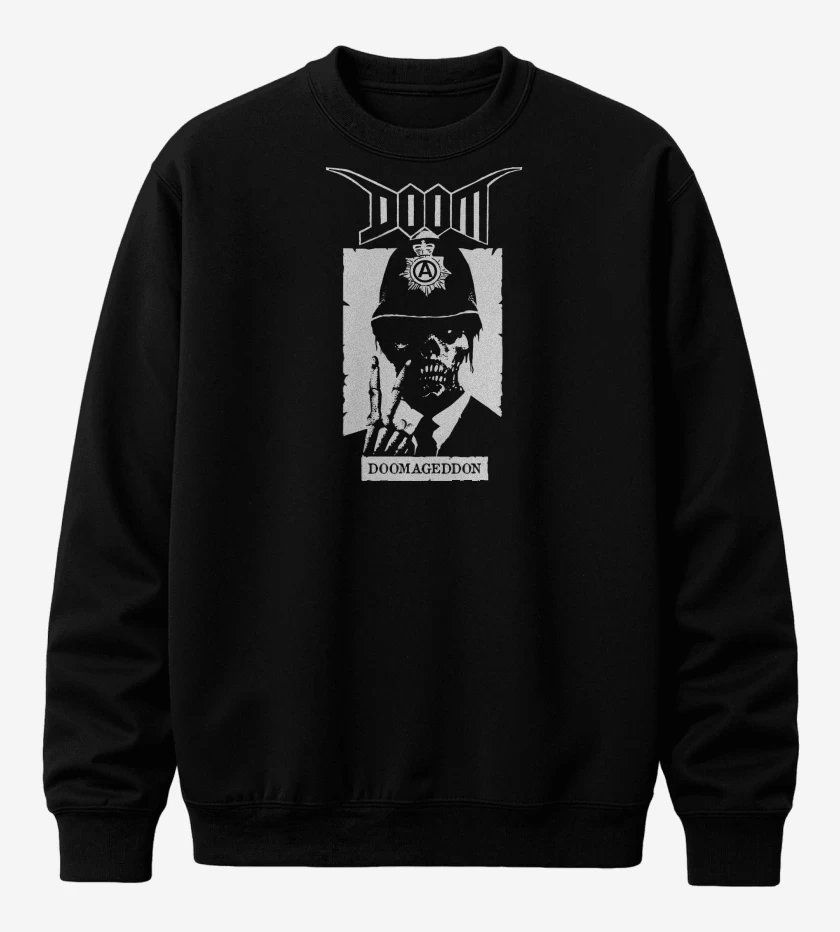 Poleron polo Negro de Doom Doomageddon