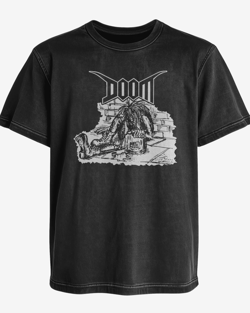 Polera desgastada Negro de Doom Crust II