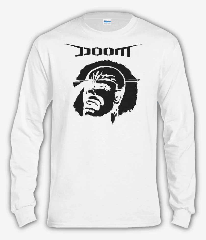 Polera manga larga Blanco de Doom The Greatest 