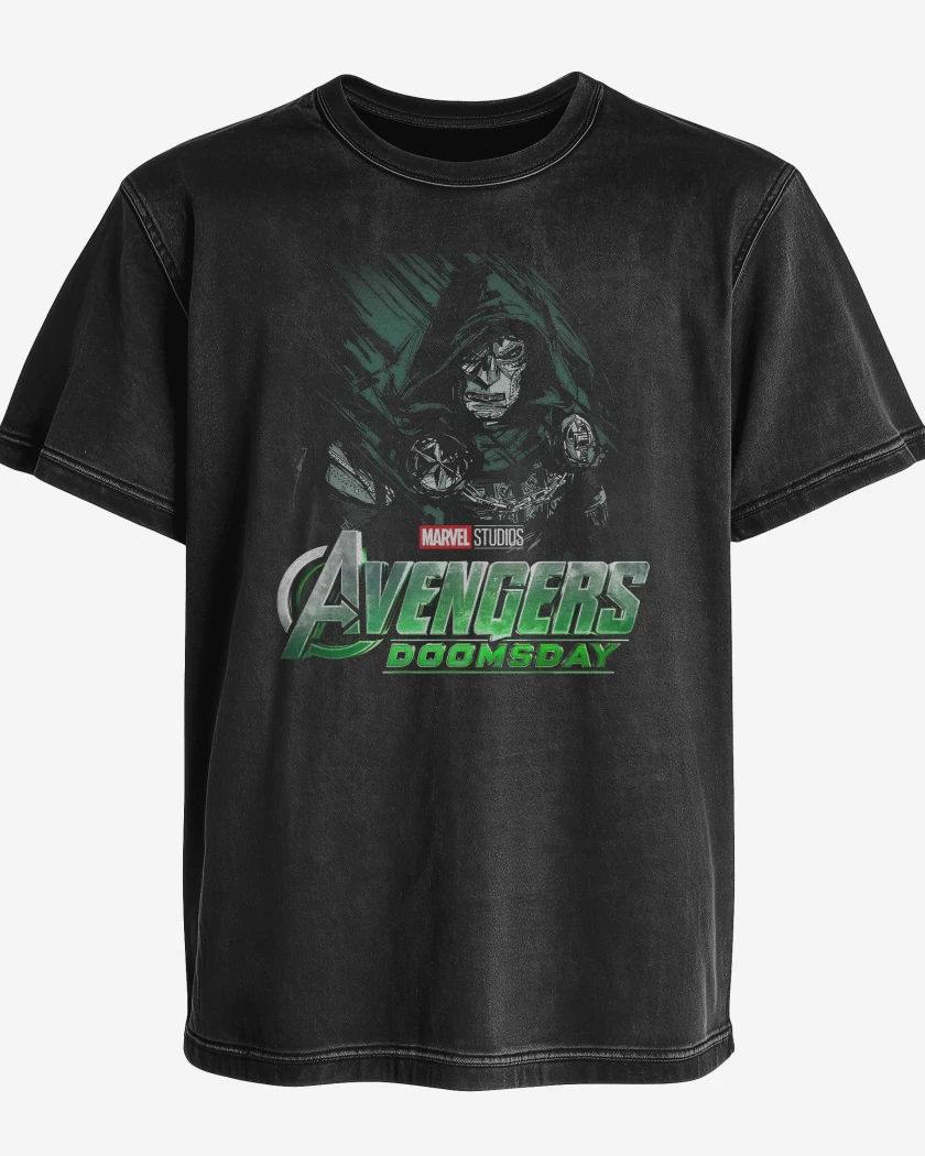 Polera desgastada Negro de Avengers Doomsday