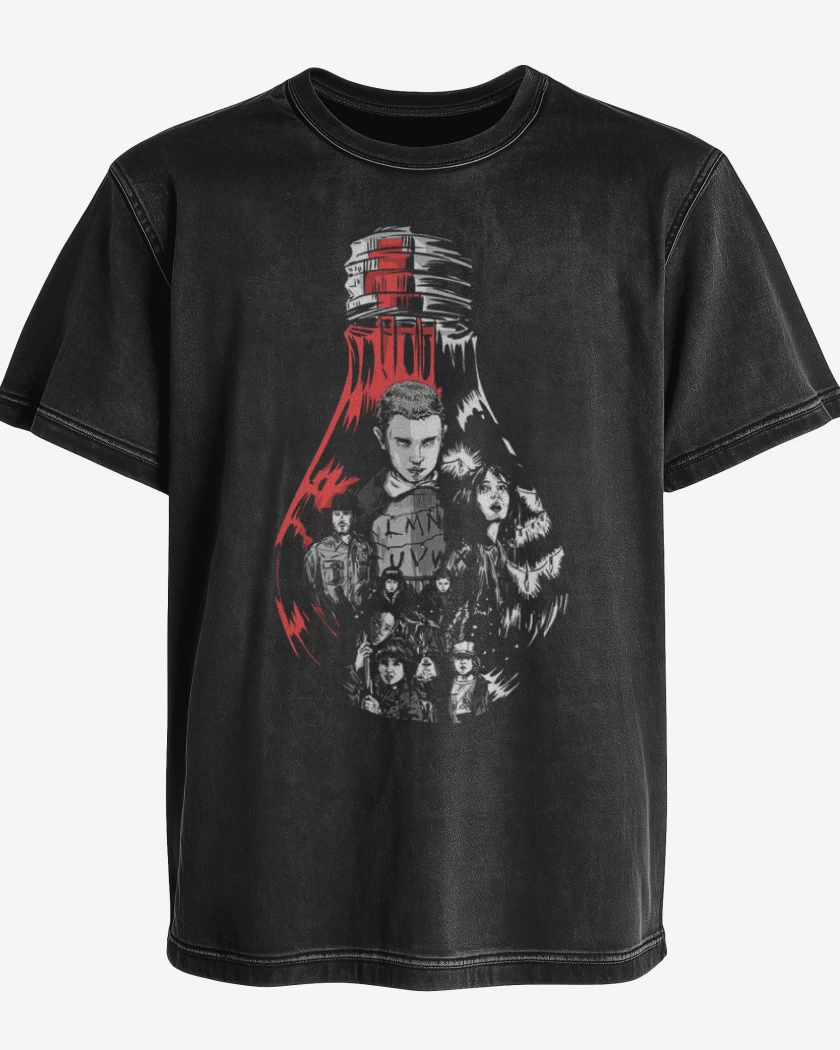Polera desgastada Negro de Stranger Things Ampolleta