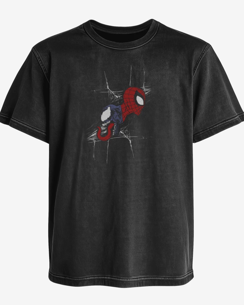 Polera desgastada Araña vs Veneno