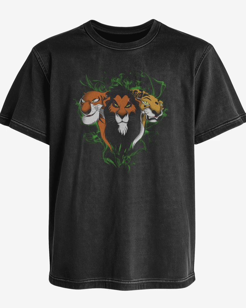 Polera desgastada Negro de rey leon