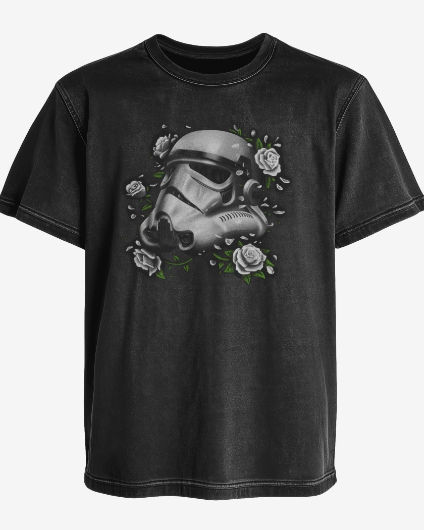 Polera desgastada trooper roses
