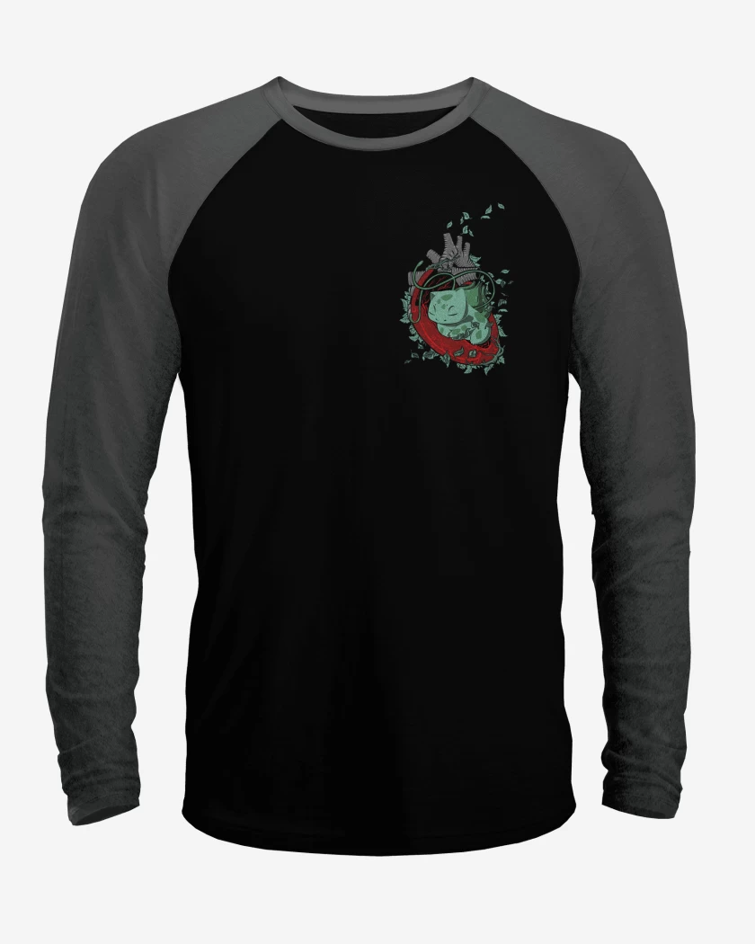Polera Raglan Negro / Negro Heather de corazon bulbasaur