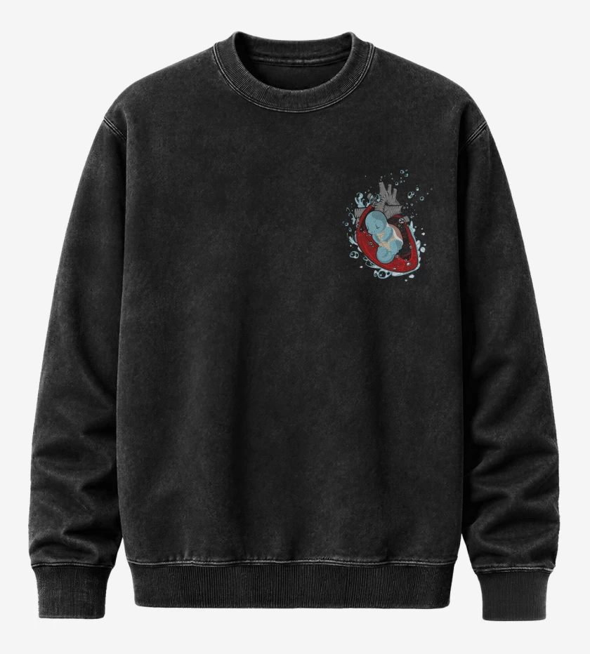 Poleron Polo Acid Wash Negro de corazon squirtle