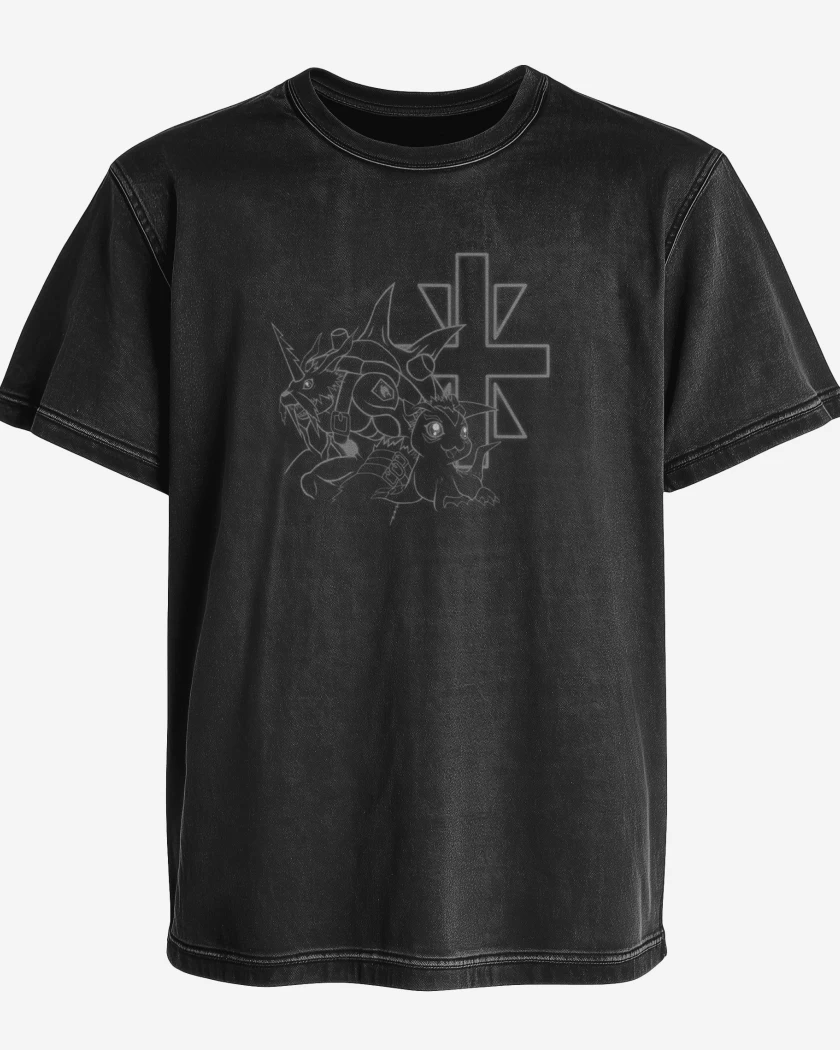 Polera desgastada Negro de gomamon 2