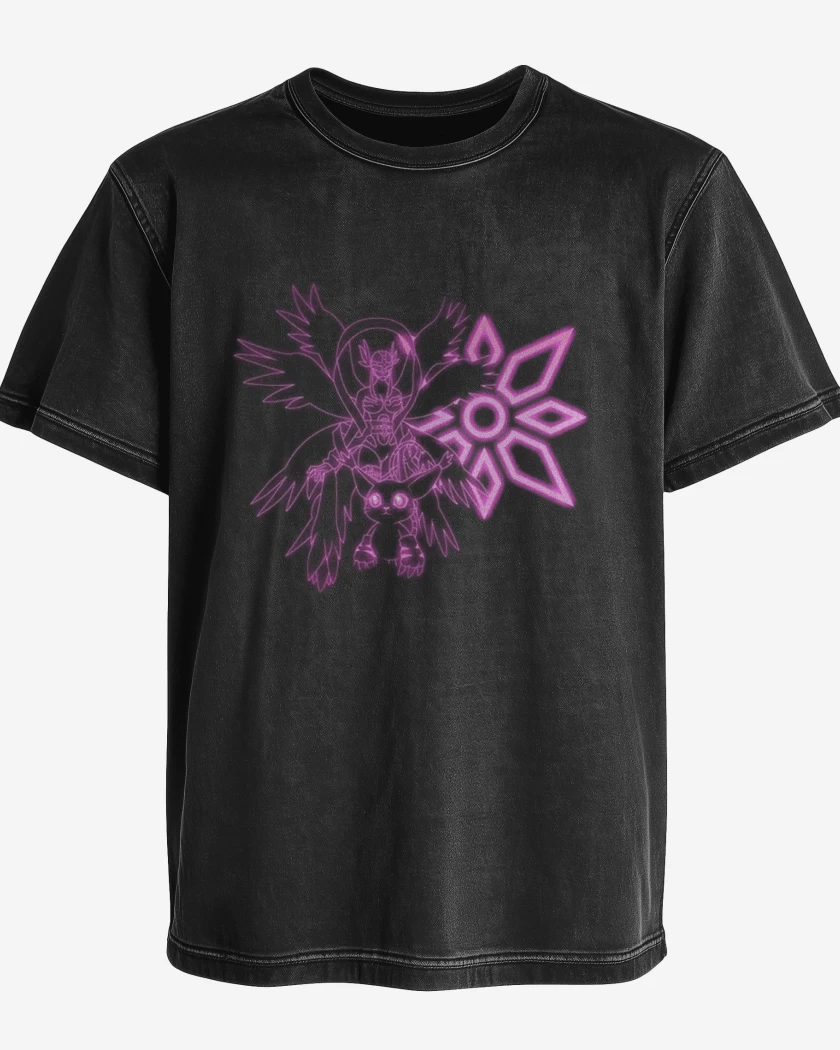 Polera desgastada Negro de gatomon