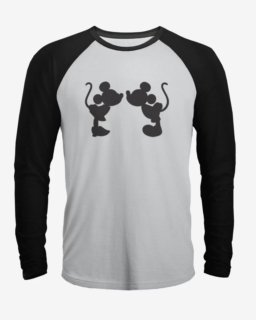 Polera Raglan mickey beso