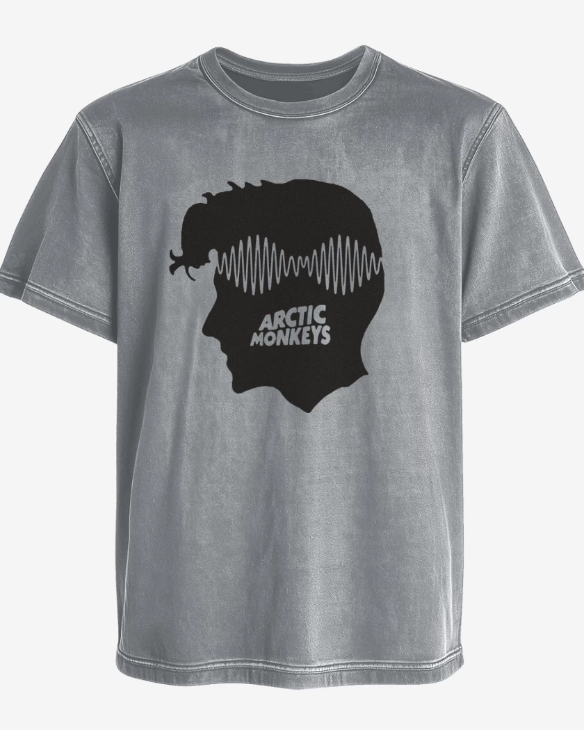 Polera desgastada artic monkeys perfil