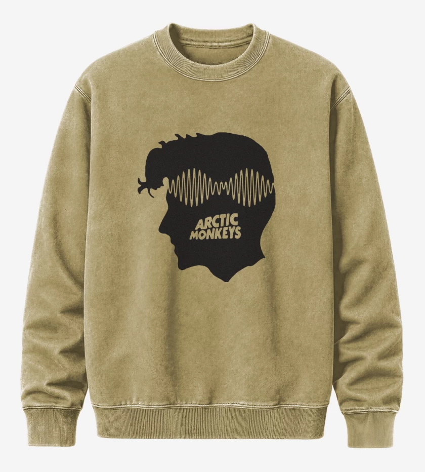 Poleron Polo Acid Wash Beige de artic monkeys perfil