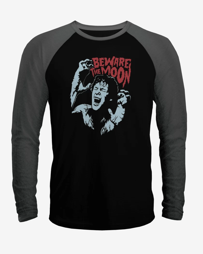 Polera Raglan Beware the moon 