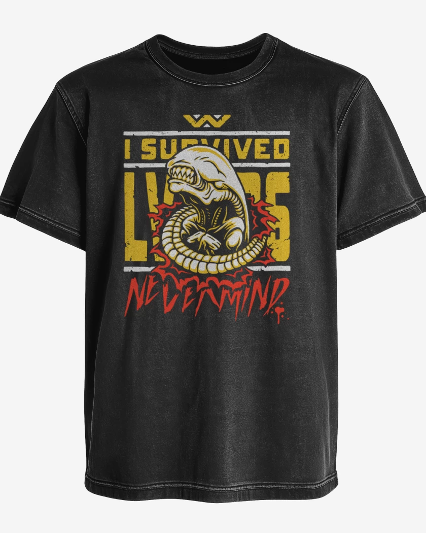 Polera desgastada I Survived alien