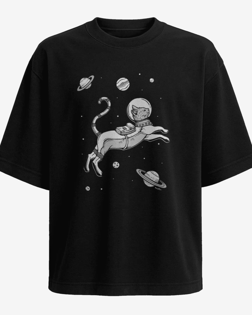 Polera Oversize gato espacio