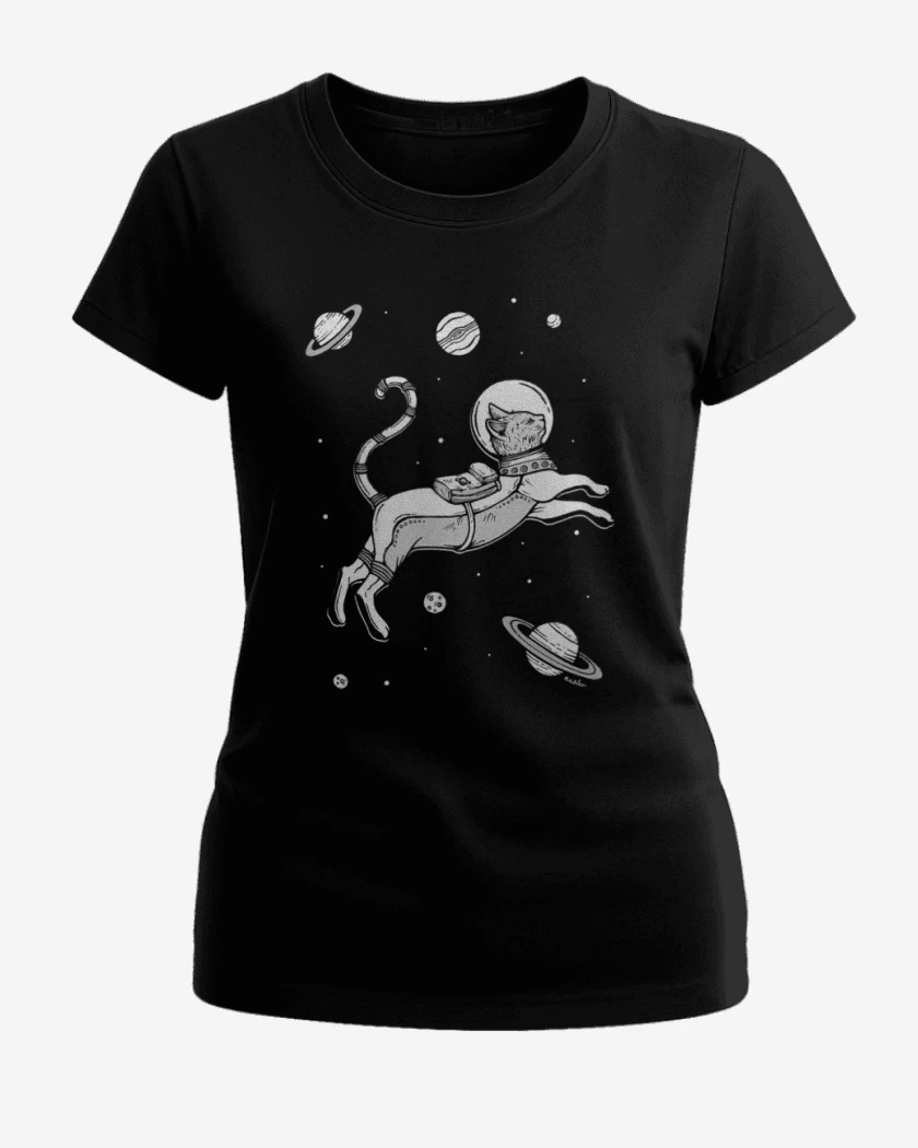 Polera de Mujer Negro de gato espacio