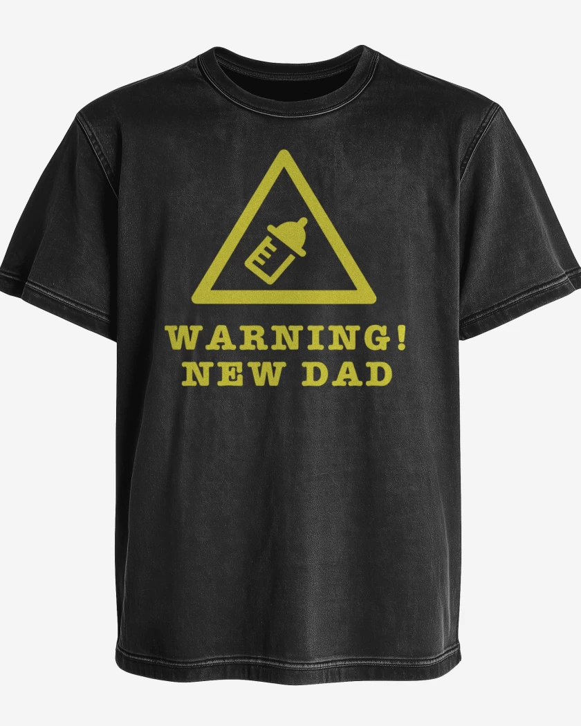 Polera desgastada Negro de Warning New Dad
