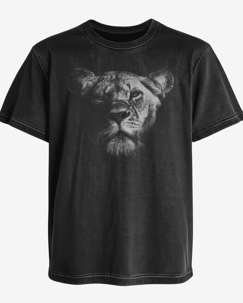 Polera desgastada Negro de Leona