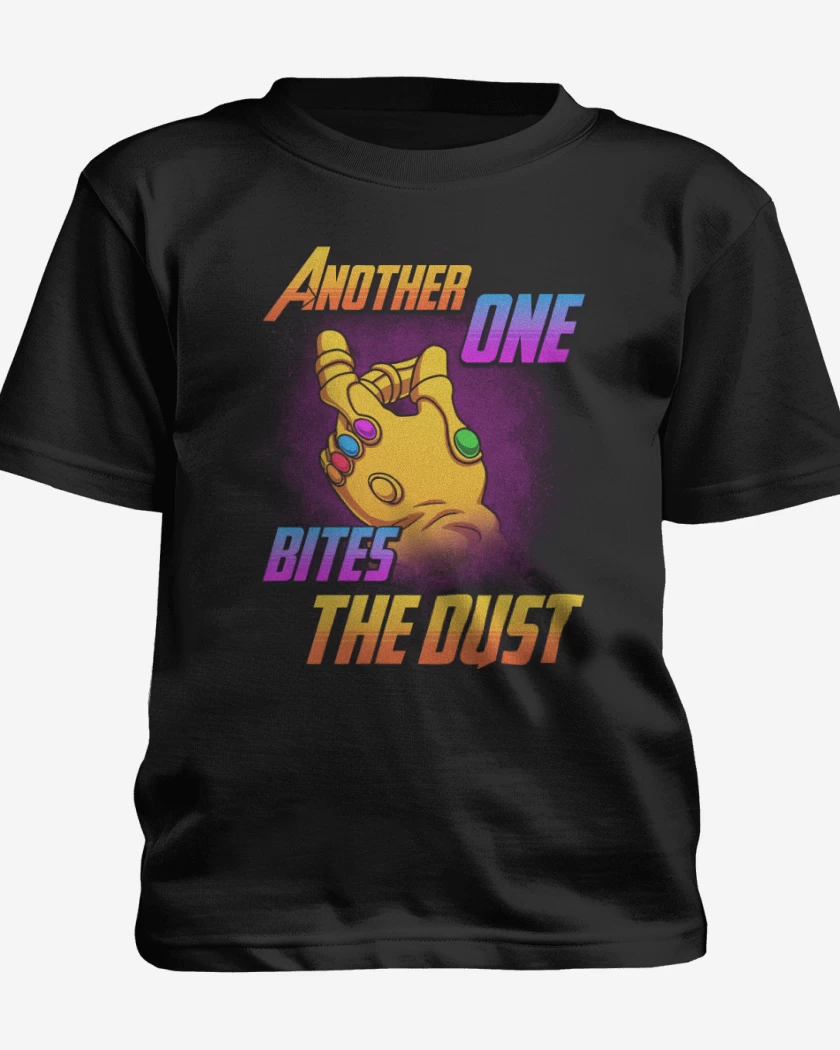 Polera de niño Negro de Another one bites the dust
