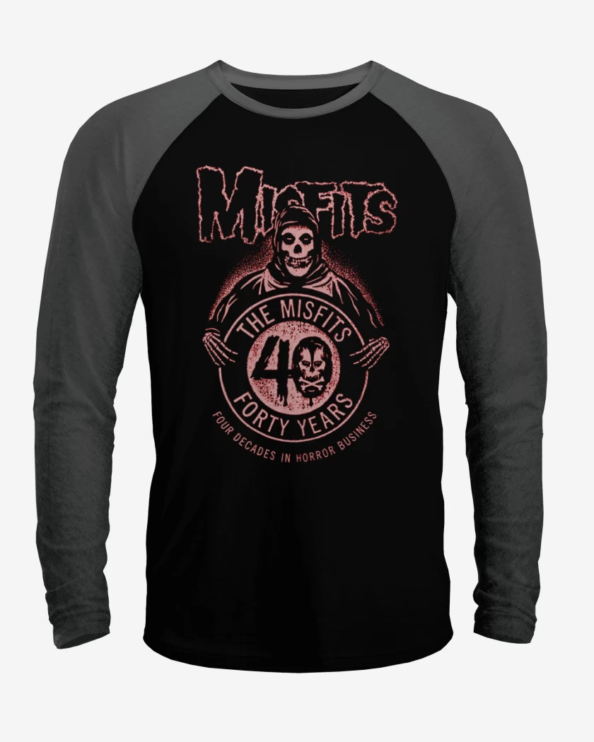 Polera Raglan Misfits 40 years