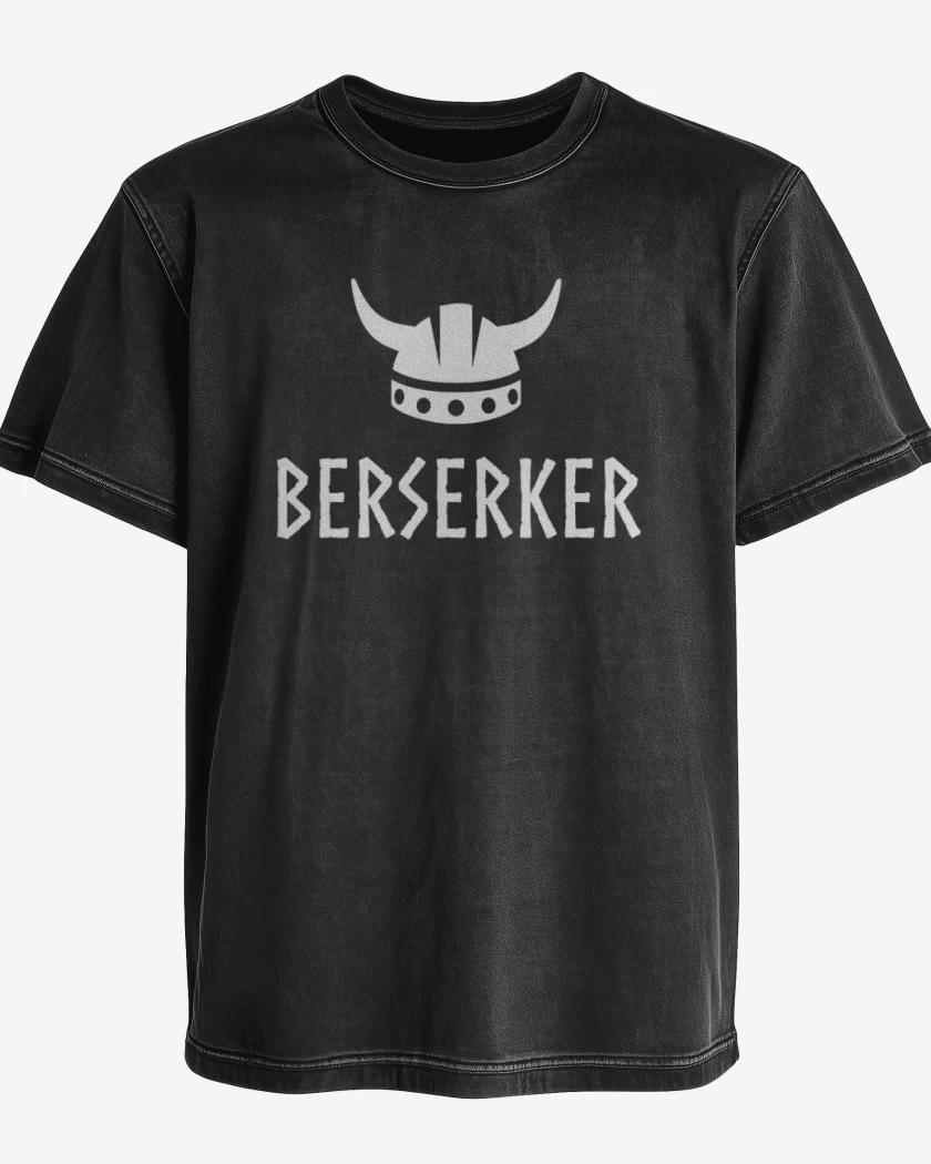 Polera desgastada Negro de berserker 2
