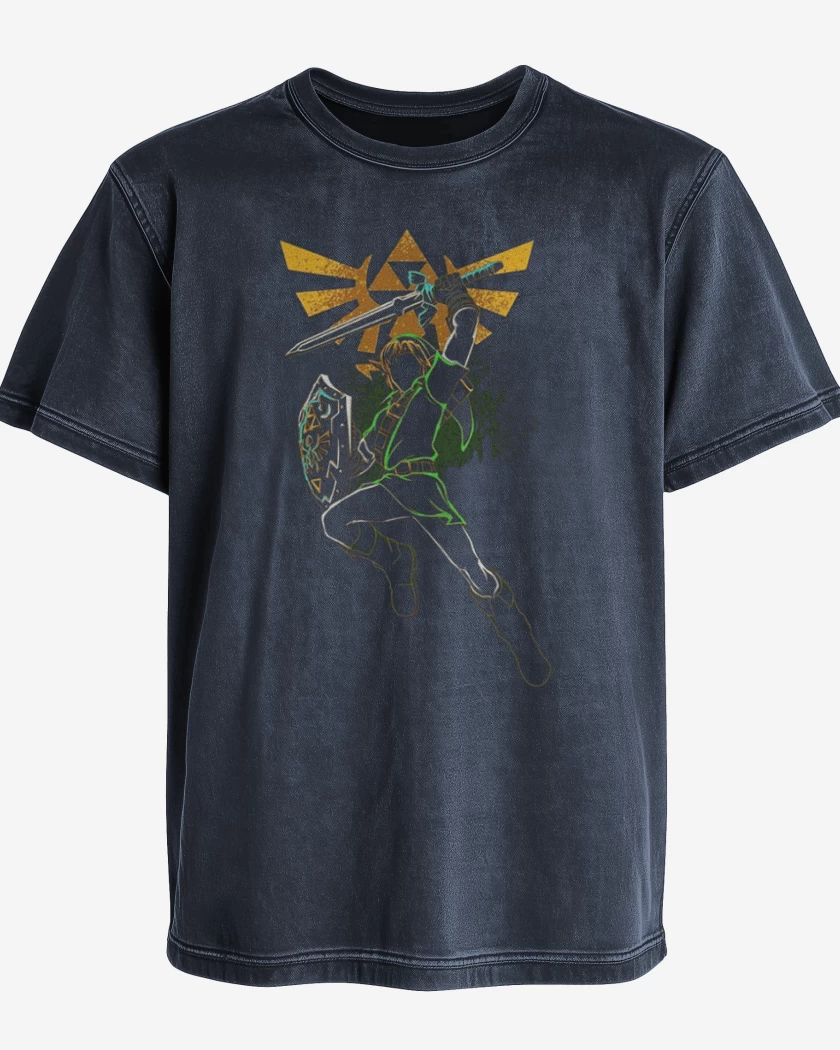 Polera desgastada Azul Marino de Link Saltando
