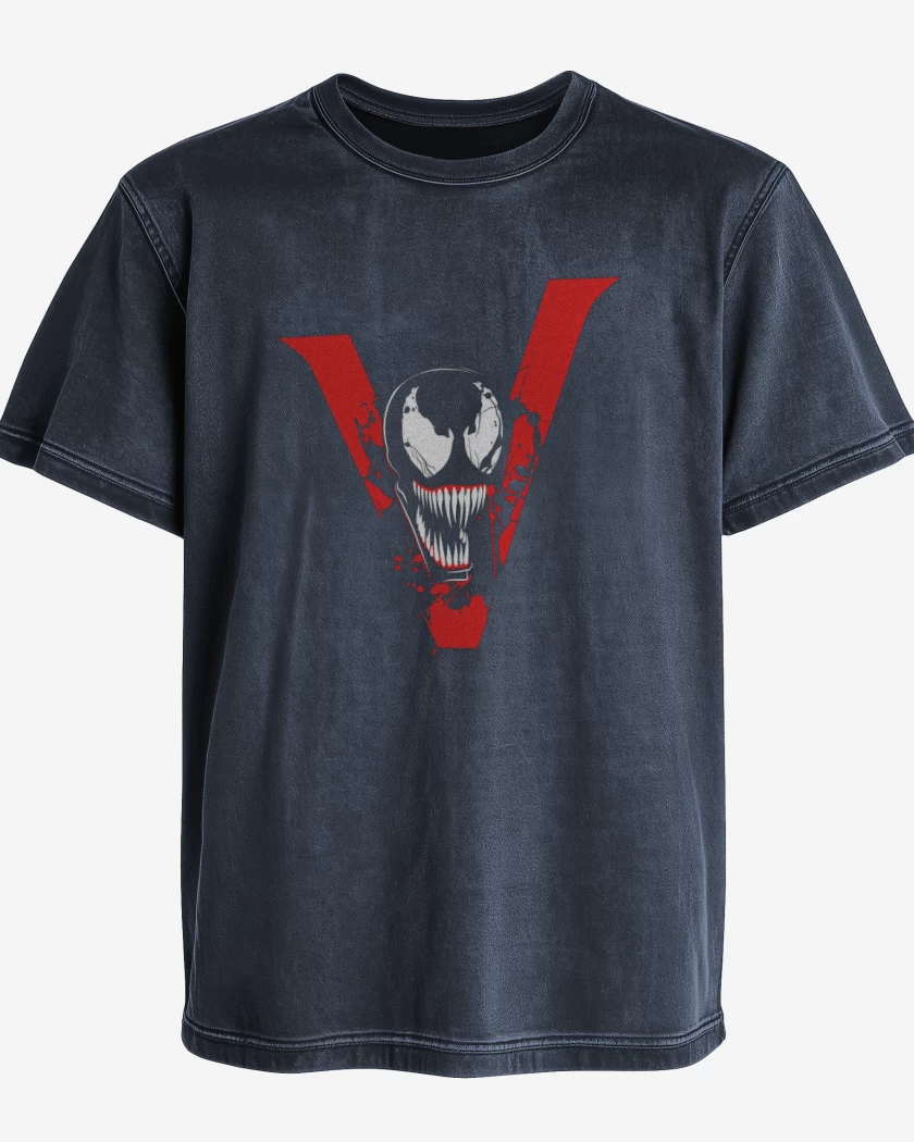 Polera desgastada V veneno 