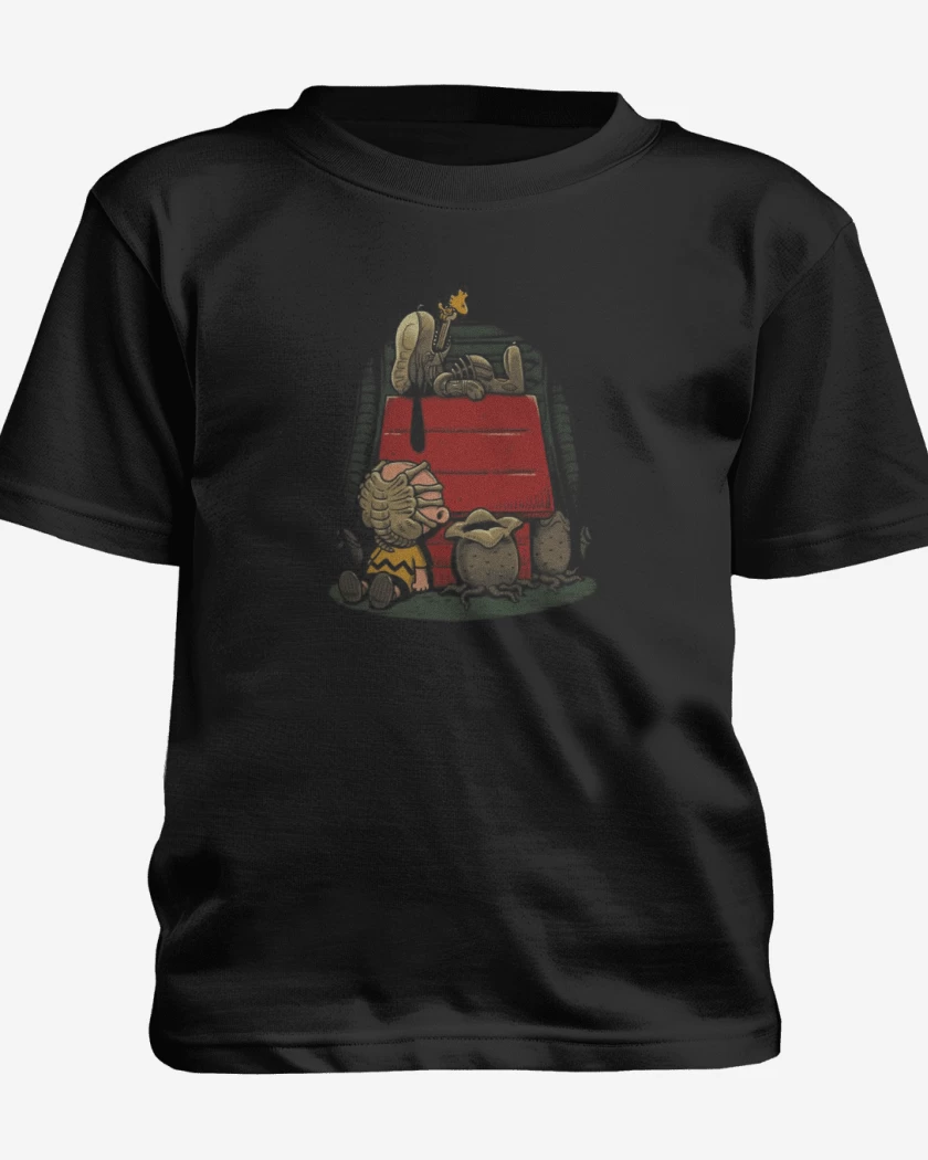 Polera de niño Negro de Snoopy terror