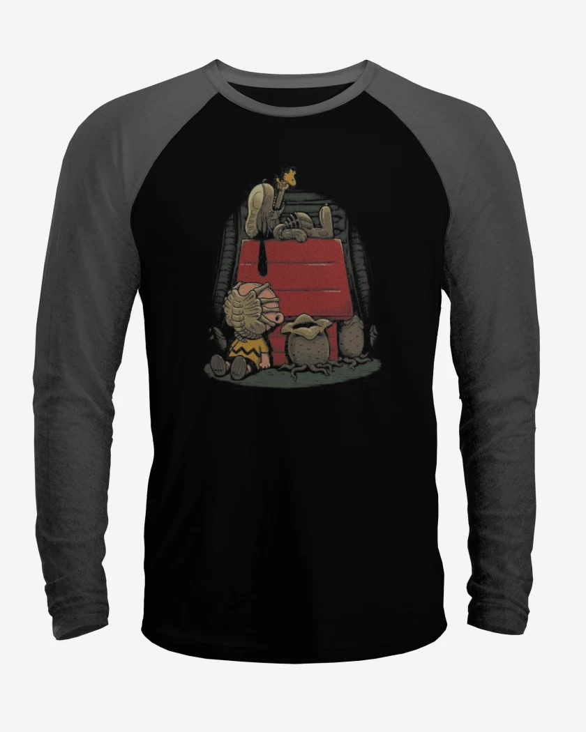 Polera Raglan Negro / Negro Heather de Snoopy terror