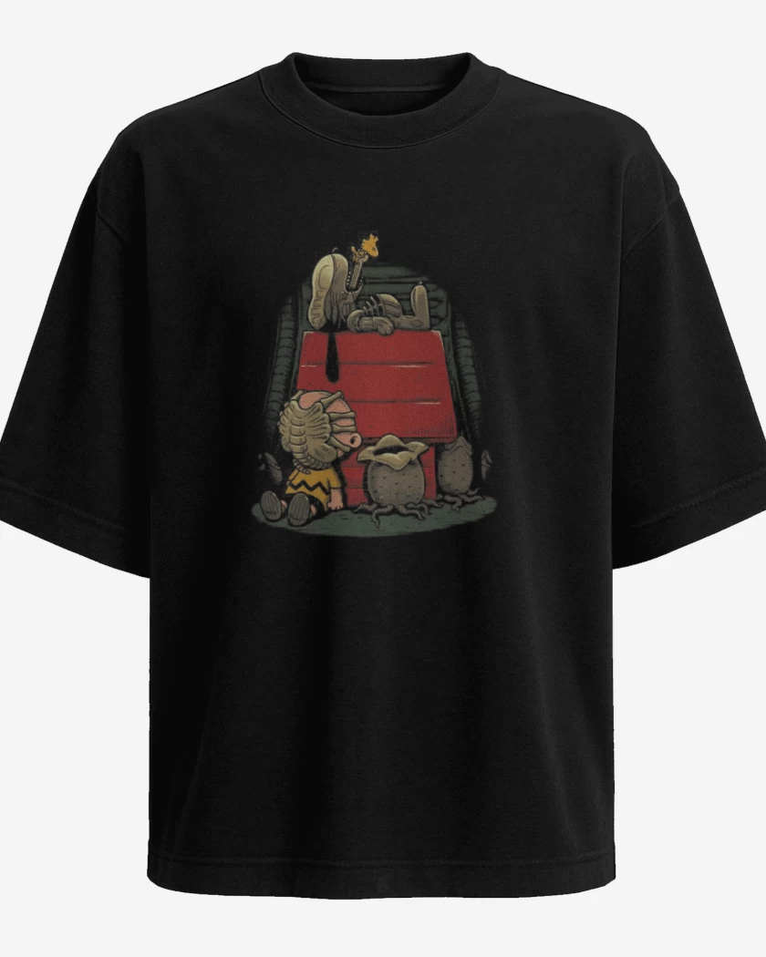 Polera Oversize Negro de Snoopy terror