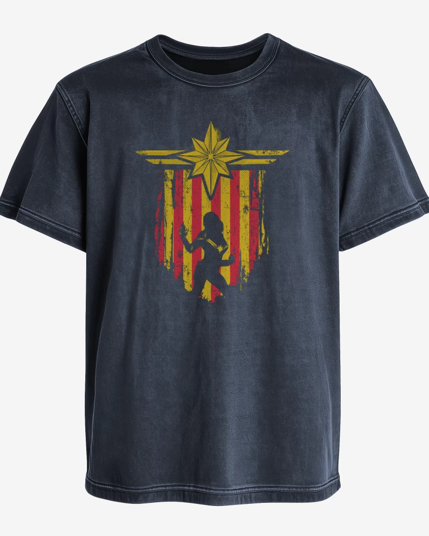 Polera desgastada Azul Marino de Capitana Marvel  escudo