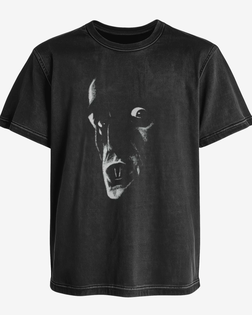 Polera desgastada Negro de El nosferatu