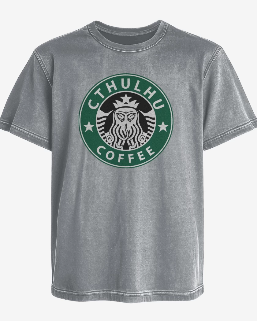 Polera desgastada Cthulhu Coffee