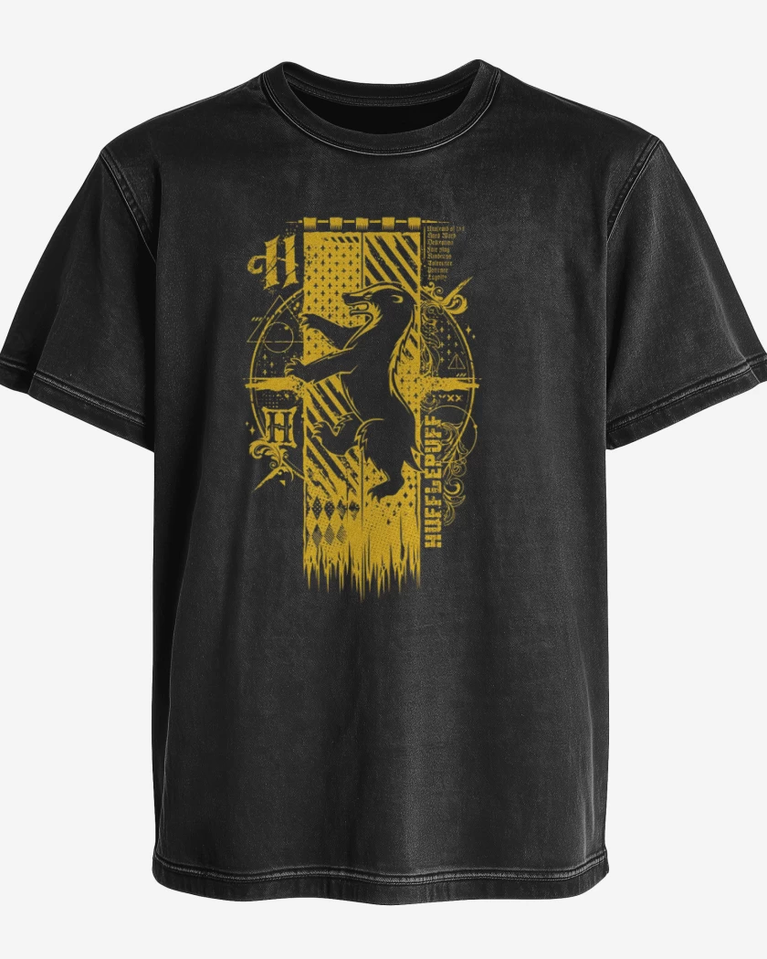 Polera desgastada escudo hufflepuff