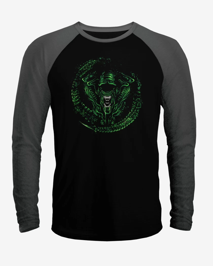 Polera Raglan Alien 3