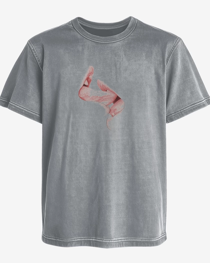 Polera desgastada kiss pink 