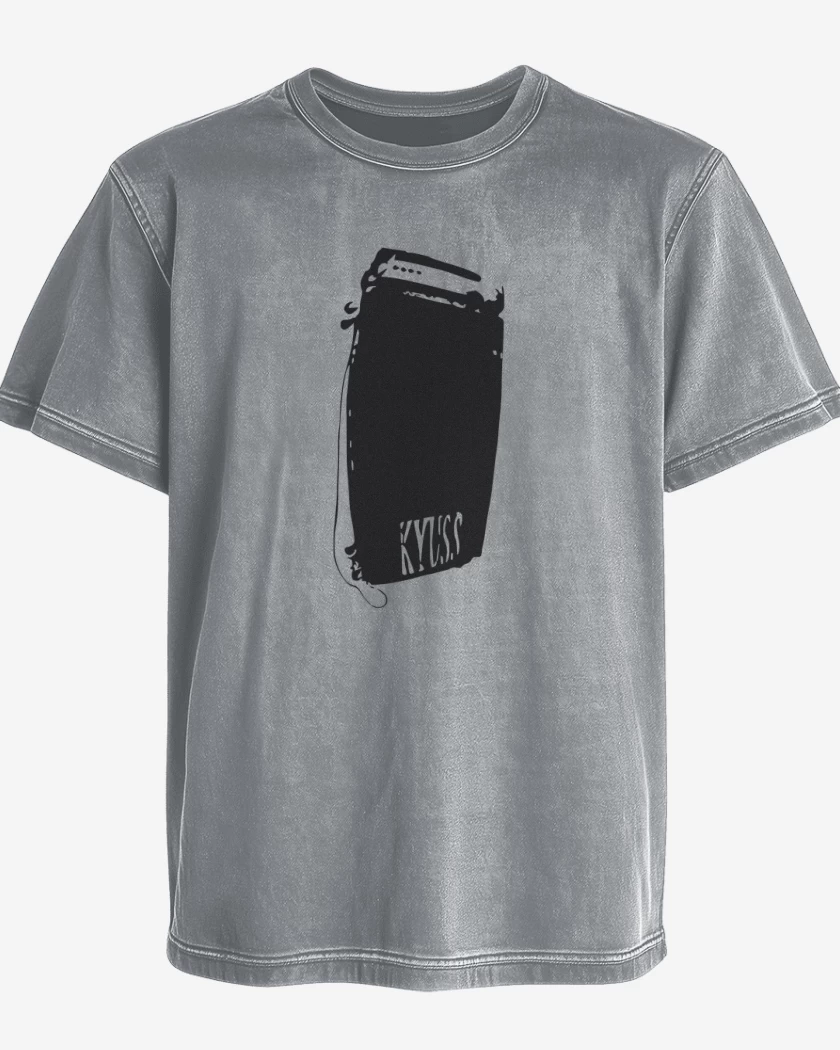 Polera desgastada Kyuss 2