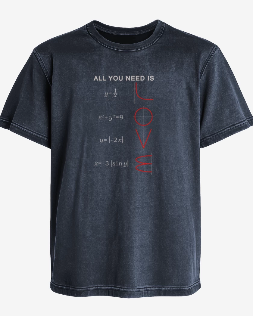 Polera desgastada All you need is L0v3