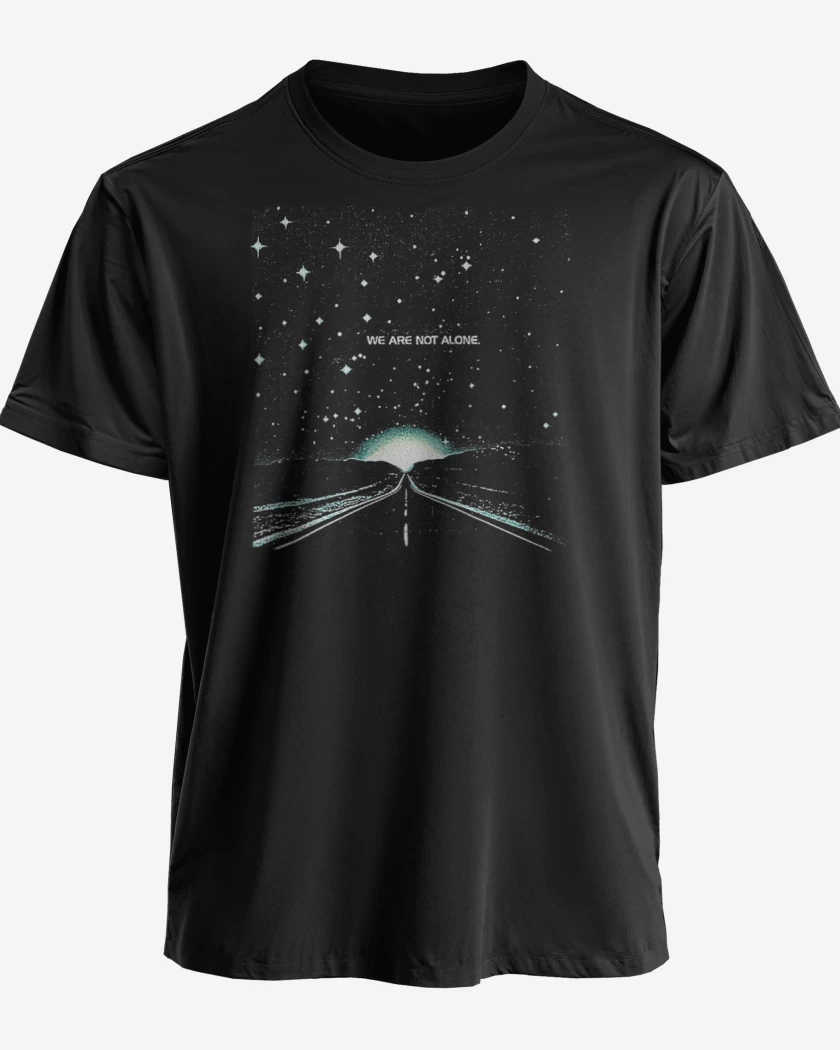 Polera premium We are not alone