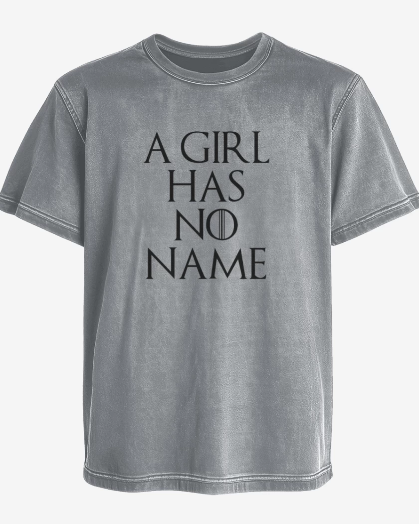 Polera desgastada A girl...