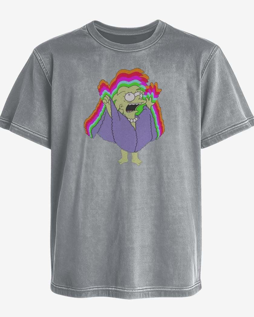 Polera desgastada Lisa reina de los lagartos