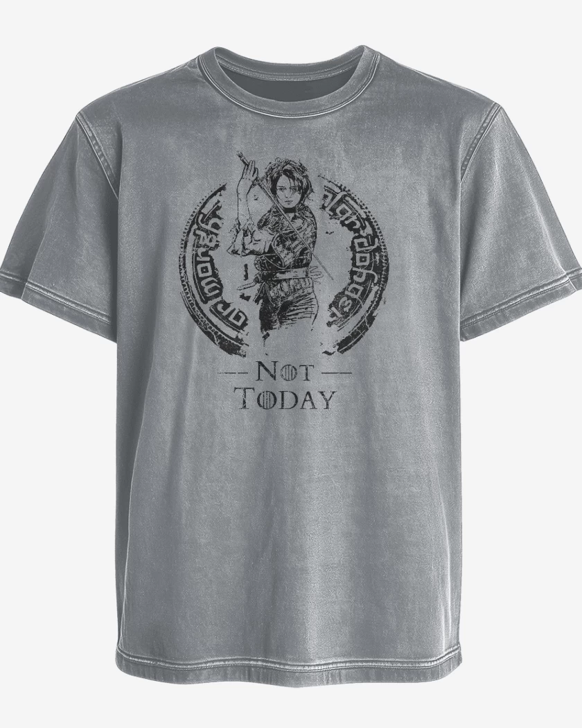 Polera desgastada Arya not today