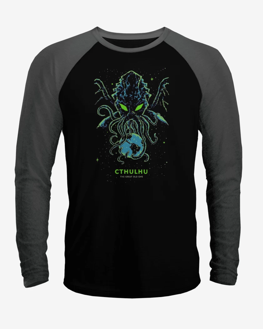 Polera Raglan The great old one