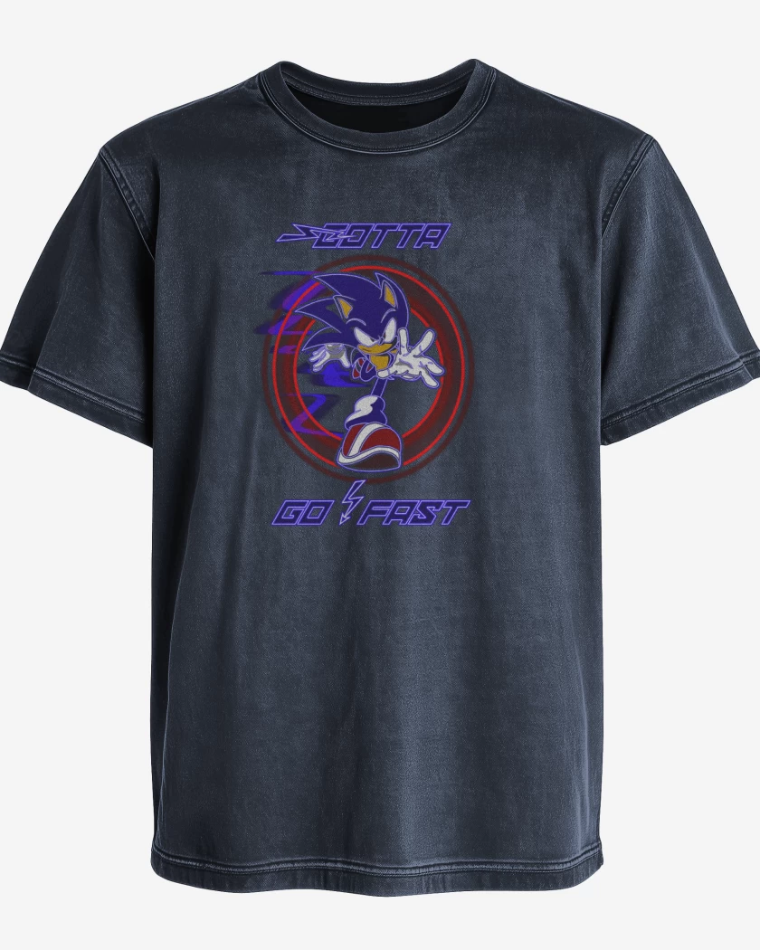 Polera desgastada Sonic go fast