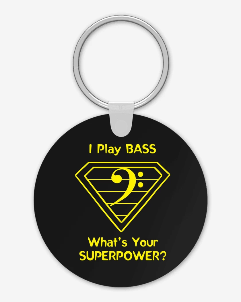 Llavero I play bass 