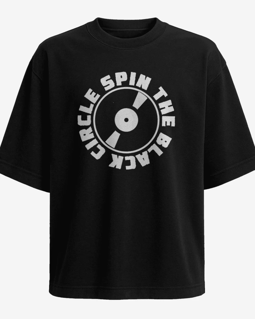 Polera Oversize Negro de Spin the black 2