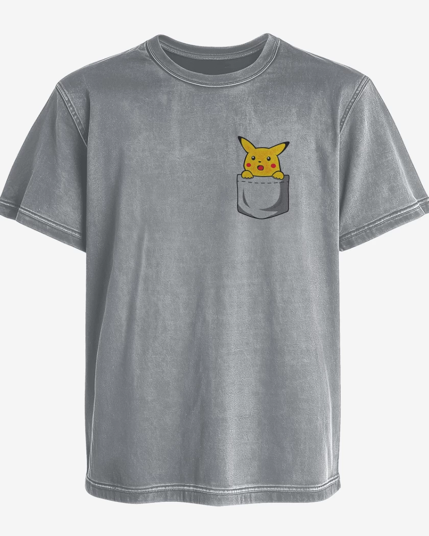 Polera desgastada Pikachu de bolsillo
